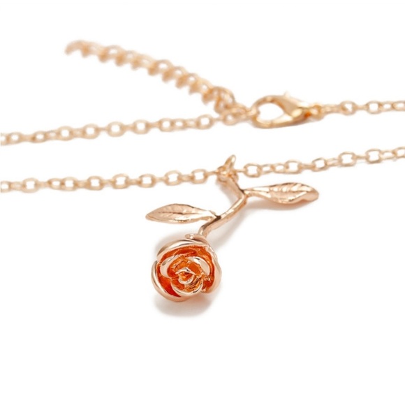 💘🌹Gold Rose pendant necklace🌹💘 - Picture 4 of 6